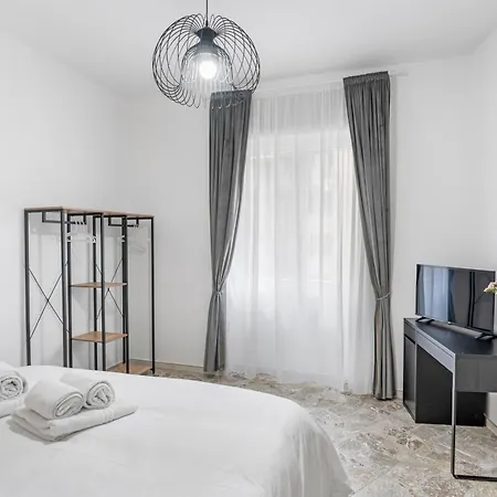 Pangea Luxury Castellammare di Stabia